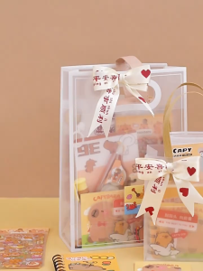 Capybara คาปิบาระ ชุดเครื่องเขียน กล่องของขวัญความจุขนาดใหญ่อินเทรนด์ดินสอ ชุดของขวัญ อุปกรณ์การเขียน