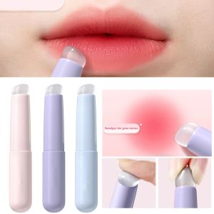 Mini Silicone Lip Brush with Cover Angled Concealer Brush: Soft Lipstick Makeup Brushes Round Head No Broken
