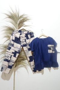 SET KOMBI JOMBO /BAJU RUFLE BABY DOOL MUAT BB 85 kg satu kilo muat 4 pcsg