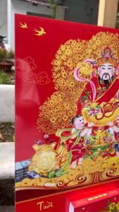 Lịch tết 2026 bìa gỗ tráng gương chủ đề Thần Tài kích thước 40x60cm gắn bloc đại