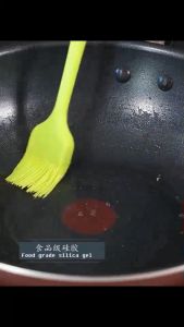 KUAS SILIKON Tahan Panas FOOD GRADE - Premium Silicone Brush