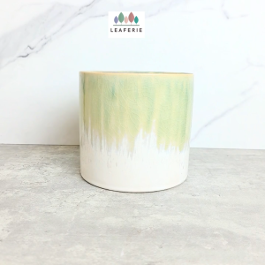 The Leaferie Aurora plant pots. flowerpot . flowerpots . flower pot . planter . planters . Ceramic