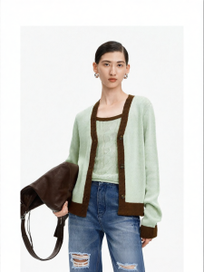 Green V-Neck New Knit Cardigan
