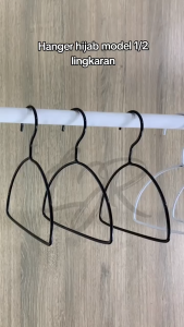 LJR Gantungan Setengah Lingkaran Jilbab - 1 Pcs