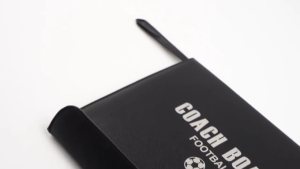 กระดานโค้ชฟุตบอล กระดานโค้ชวางแผน พกพาได้ง่าย สามารถพับได้ เพื่อการจัดเตรียม ฝึกอบรม แลกเปลี่ยนทางเทคนิค