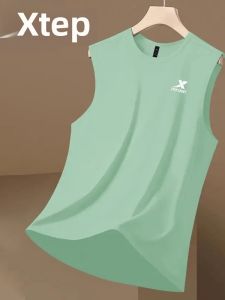 XTEP | Breathable Sleeveless Quick-Dry Sport Vest