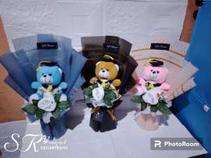 cuci gudang buket boneka wisuda hadiah wisuda
