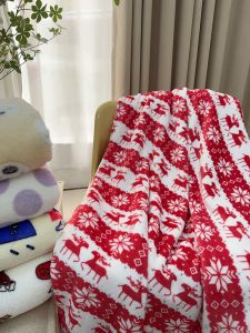 Warmth Blanket Home Cartoon Flower Star Patterned Snuggly Leg Covering Couch Dormitory Student Bedroom Cozy Blanket