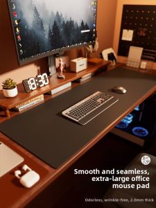 Luxurious Oversized Leather Mouse Pad