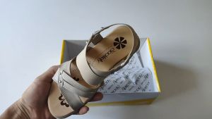 YK1033 Sandal Anak Perempuan Tali Belakang Sandal jibbitz Bunga Anak Cewek Merek Ukuran 26-35