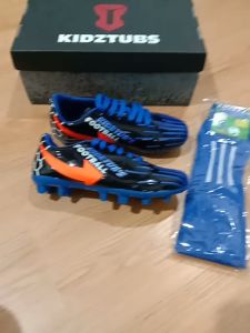 KIDZTUBS Sepatu Sepak Bola Anak Laki-Laki Size 28-37