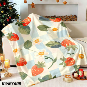 Beast Kingdom | Strawberry Daisy Winter Summer Flannel Blanket Throw Fleece Soft Fuzzy Plush Cozy Fleece Blankets for Sofa Ideal Gifts