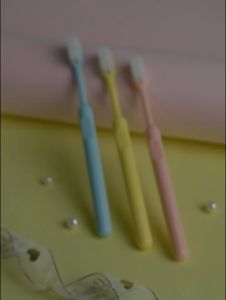 เซ็ตแปรงสีฟันสีพาสเทล เซ็ตแปลงสีฟัน(1กล่องมี3ชิ้น)