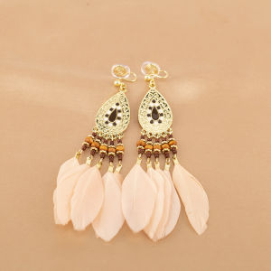 Sweet Style Long Feathers Ear Cuffs Tourist Fashion Pink Color Mosquito Coil Tray Ear Clip No Piercing Required for Women
