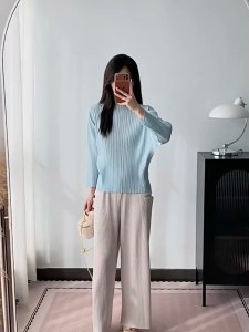 KESHANGYI Miyake Style Pleated Top Women Semi-High Neck Long Sleeve T-Shirt Loose Fit Elegant Commute Base Layer Shirt