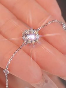 (เพชรแท้100%)CS JEWELRY สร้อยข้อมือดอกไม้ดาวบาน สร้อยข้อมือเงินเพชร 1 กะรัต วัสดุเงินแท้ S925 ของขวัญวันเกิด สีไม่ตก ไม่ก่อให้เกิดภูมิแพ้ ปรับได้