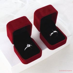 Delicate Velvet Engagement Gift Box Ring Storage Flip-top Jewelry Case