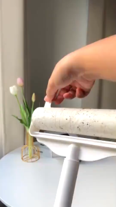 Portable Sticky Lint Roller replaceable Clothes Dust Remover Pet Hair Sticky Roll Dust Remover