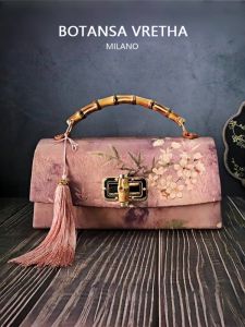 New Chinese Style Tassel Handbag BotanSA Vretha25 Handmade Bamboo Knot Qipao Bag Square Casual Shoulder Bag for Women