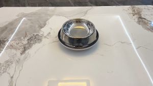 Tempat Makan Minum Mangkok Anjing Kucing Stainless Karet Anti Slip