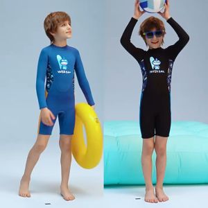 แขนยาว-ขาสั้น ชุดว่ายน้ำเด็กDive&Sail ชุดว่ายน้ำเก็บอุณหภูมิเด็ก กันแดด กันหนาว หนา 2.5mm แถมหมวก!!!