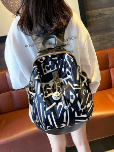 กระเป๋าเป้สะพายหลังผ้าอ็อกซ์ฟอร์ดพิมพ์ลายแฟชั่นขนาดใหญ่สำหรับผู้หญิง กระเป๋าเดินทางและปีนเขาแบบลำลอง กระเป๋าเป้สะพายหลังสำหรับวัยรุ่น