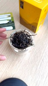 Trà Phổ Nhĩ Sống Rời Shan Tuyết Cổ Thụ Thiện Tài Trà Cổ Thụ Hà Giang Vụ Xuân Một Tôm Một Lá Túi 2 Lạng