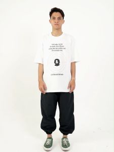 Moutley Kaos Pria Lengan Pendek Oversized Fit Katun 20s Cult Leader OL-CM280125