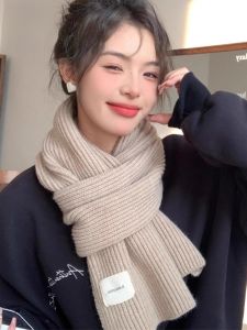 Miiow | Cat Person Knitted Wool Scarf Womens Winter 2024 New Versatile Korean Style High-End Feeling New Year Gift Couple Neck Warmer