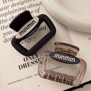 คลิปหนีบหางม้า ทรงสี่เหลี่ยม เนื้อแมตต์ ขนาดกลาง สีเงิน ระดับไฮเอนด์ สีดํา