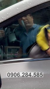 Bộ 4 miếng dán chống bám nước gương chiếu hậu ô tô và kính hông Miếng dán chống bám nước