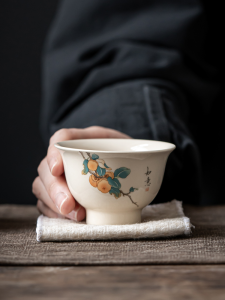 Cốc Trà Gốm Sứ Tráng Men Lá Cây Phun Nước Nóng Cốc Trà Nhỏ Dùng Trong Gia Đình Cốc Trà Pha Trà Theo Phong Cách Trung Hoa