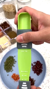 8686.Lucky ช้อนตวง แบบสองหัว สามารถปรับได้ สำหรับทำอาหาร ใช้งานง่าย พร้อมส่ง