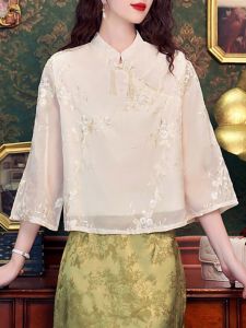 Fashionable Elegant Embroidered Chinese Style Top