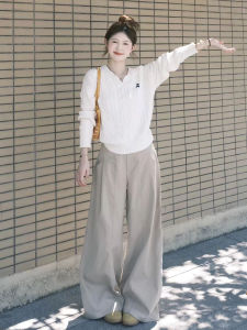 White Knitted Polo Neck Long Sleeve Embroidered Top Womens Fashion Korean Style Early Autumn Casual Wear Soft Loose Fit