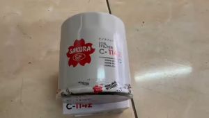 C-1142 FILTER OLI INNOVA / FORTUNER / HILUX C1142 OIL FILTER SAKURA