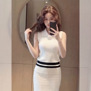 YIKEMAI | High-end Stylish Casual Contrast Floral Design Slimming Womens Vest