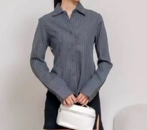 Atasan Kemeja Wanita Luna Stripe Fitted Basic Lengan Panjang Terlaris Kemeja Luna Stripe Salur Bahan Semiwoll Terbaru