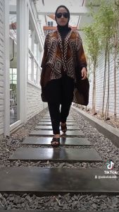 OTHER CARDIGAN BATIK KONDANGAN MEGA HITAM ABSTRAK OUTER BATIK