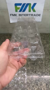 กล่องใส่ไข่ แบบใส 10 ฟอง เบอร์ L ใส่ไข่เบอร์ 2-3-4 มีปุ่มล็อคในตัว จํานวน 100 ชิ้น