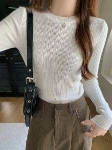 2024 ฤดูใบไม้ร่วง ใหม่ ผู้หญิง เสื้อฐานถักแขนยาว สลิมฟิต สวมใส่ด้านใน สไตล์เกาหลี เทรนด์น้ําหอมขนาดเล็ก Early ฤดูใบไม้ร่วง เสื้อท่อนบน