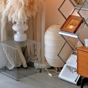 Rak Buku Multifungsi | Meja Kecil Penyimpanan & Dekorasi | Rak Majalah Estetis | Rak Koran - Minimalis Modern