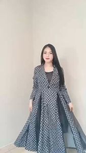 Versi Korea baru dari setelan ukuran besar memimpin gaun lutut -lutut/midi dress