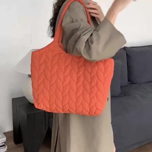 Autumn&Winter Women Puffy Padded Shoulder Bag Large Capacity New Handbag Solid Quilted Tote Bag Embroidered Thread Shopper Bag