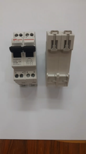Cầu dao đảo chiều 2P 63A LWR - aptomat đảo chiều- át đảo chiều 1 PHA.