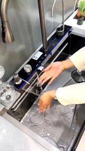 Hàng hót Giá siêu rẻ Chậu rửa bát 1 hố mạ tĩnh điện titan nano bồn rửa chén bát có vòi rút thác nước hiển thị nhiệt độ đa năng 5 phím