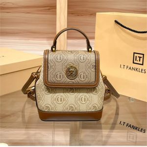 Túi Đeo Vai Thời Trang Nữ 2025 Chất Liệu Cao Cấp Balo Mini Du Lịch Túi Xách Tay Có Khóa Kéo & Khóa Cài