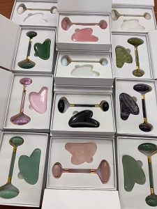 Bộ Đá Guasha Massage Mặt Giảm Nếp Nhăn + Cây Lăn Massage Nâng Cơ Bằng Đá Tự Nhiên Loại 2