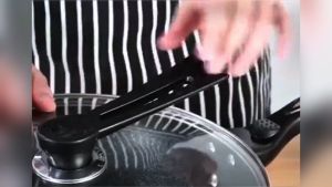 Korean 32cm Non Stick Frying Pan Wok Pot Pan Frypan Cooking Nonstick Kitchen Cooker Gas Electromagnetic Stove WITH LID COVER