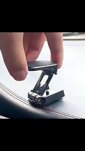 Giá Đỡ Điện Thoại Bằng Kim Loại Gắn Xe Hơi Xoay 360 Độ Nam Châm Hút Cực Mạnh Sang Trọng Nhỏ Gọn Tiện Lợi